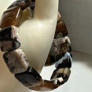 Black Flower Agate Stretch Bracelet